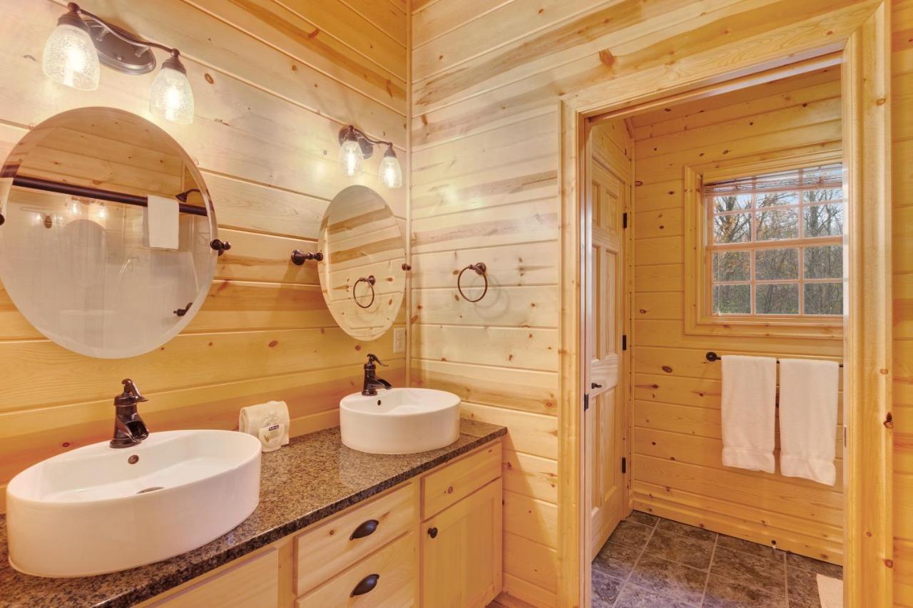 Kingfisher Cove Cabin 2 Saugatuck Bagian luar foto