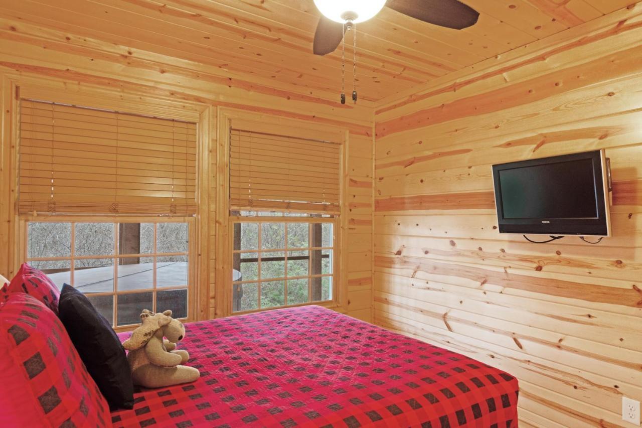 Kingfisher Cove Cabin 2 Saugatuck Bagian luar foto